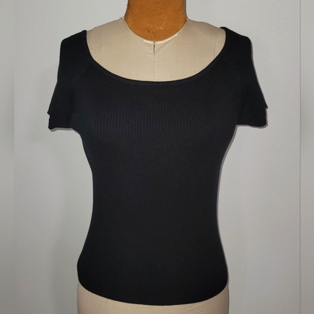 Pria Black scoop neck rib knit
